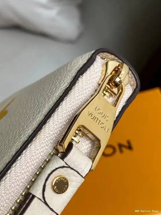 Aaa replica ru WALLET LOUIS VUITTON ZIPPY 0605